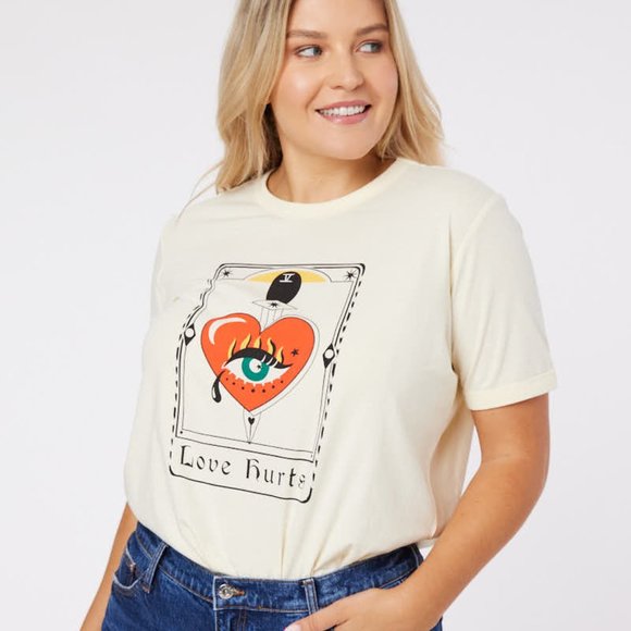 Joanie Endora Love Hurts Tarot Card Tee - Picture 2 of 6